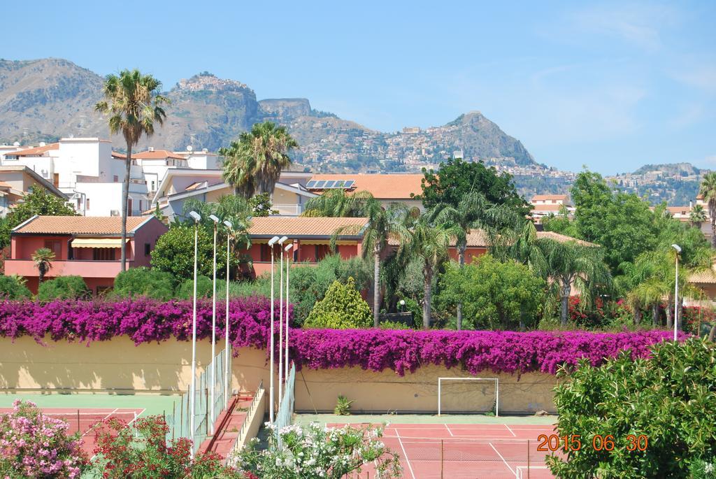 Baia Degli Dei Giardini Naxos Quarto foto