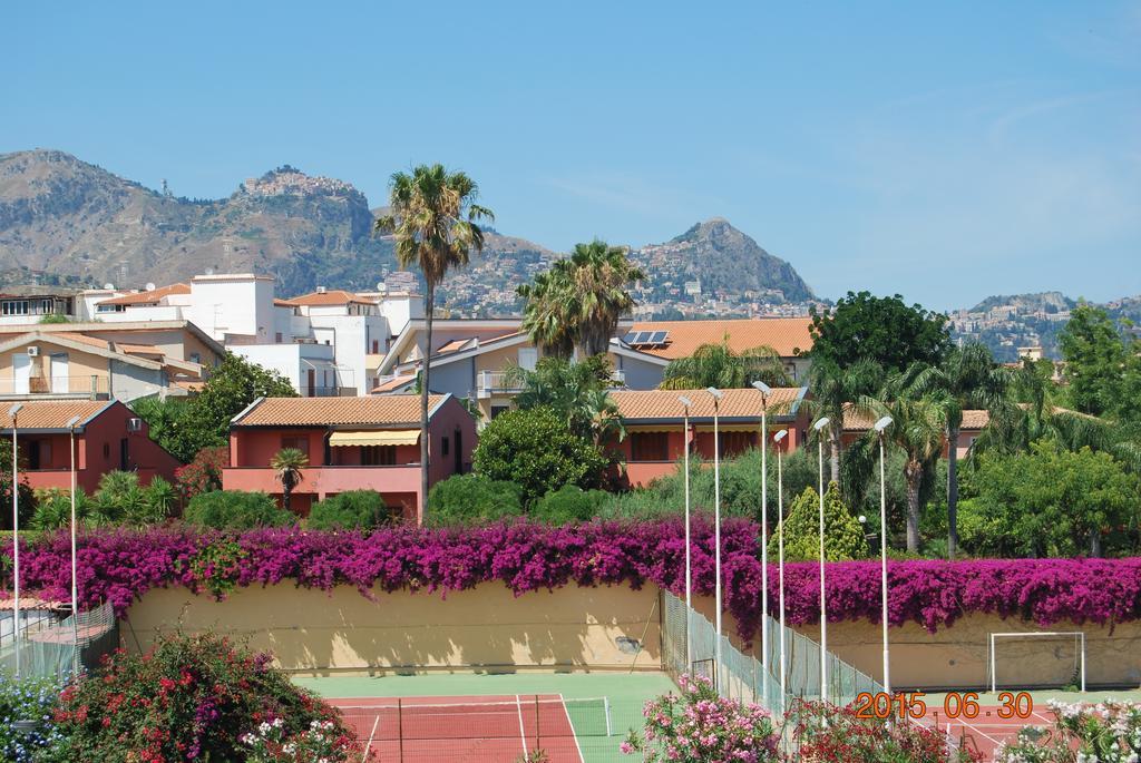 Baia Degli Dei Giardini Naxos Quarto foto
